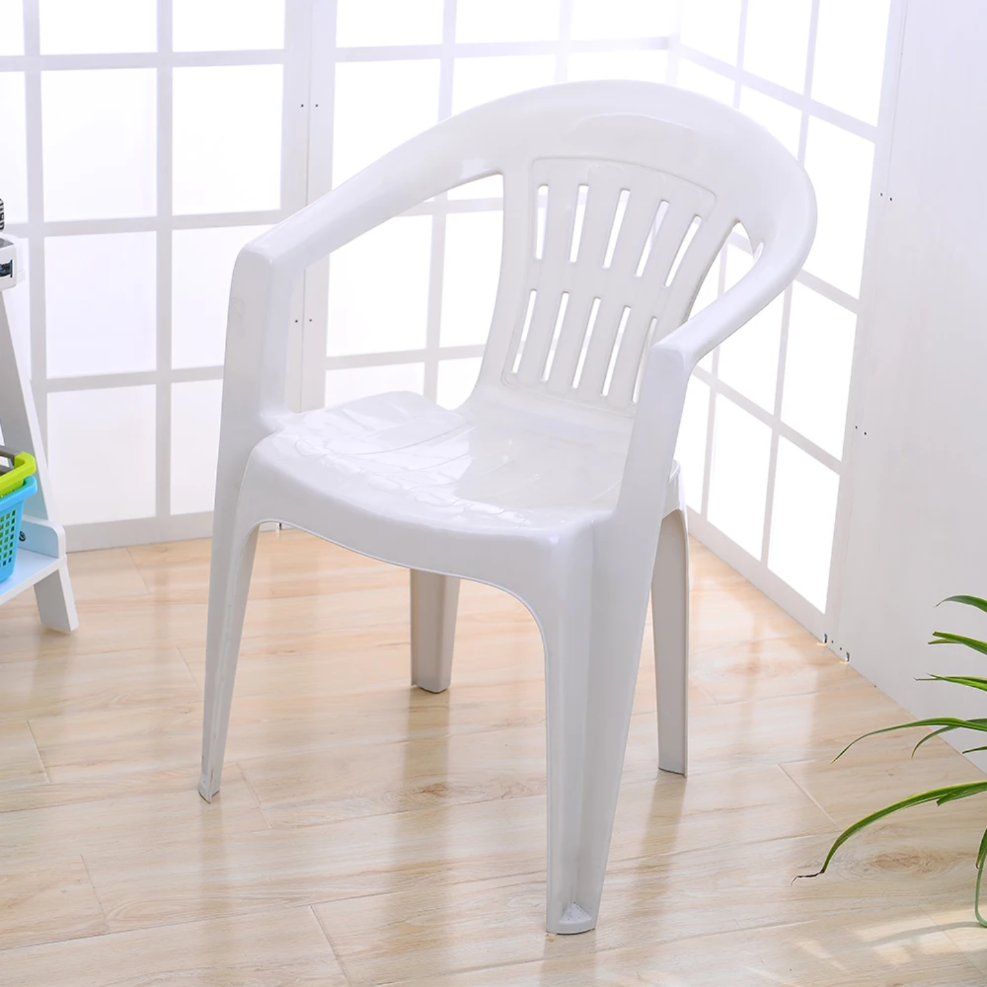 Silla de Exterior Apilable Color Blanco