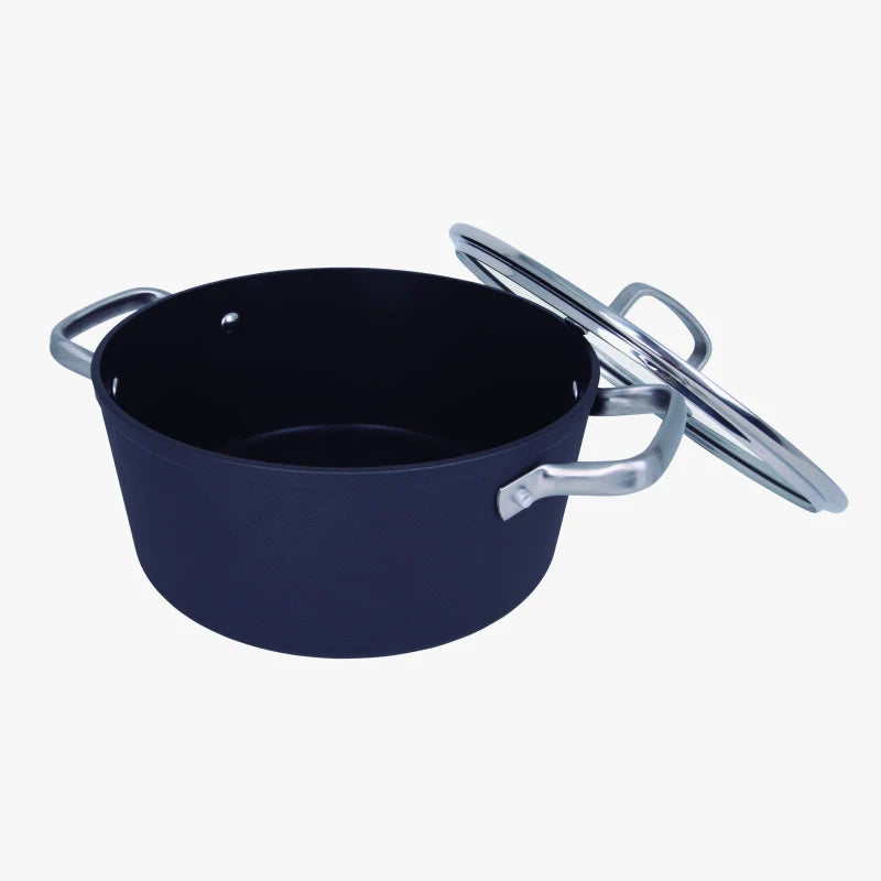 Cacerola Antiadherente Serie Samoa en Aluminio Forjado Color Negro Asas de Acero Inoxidable