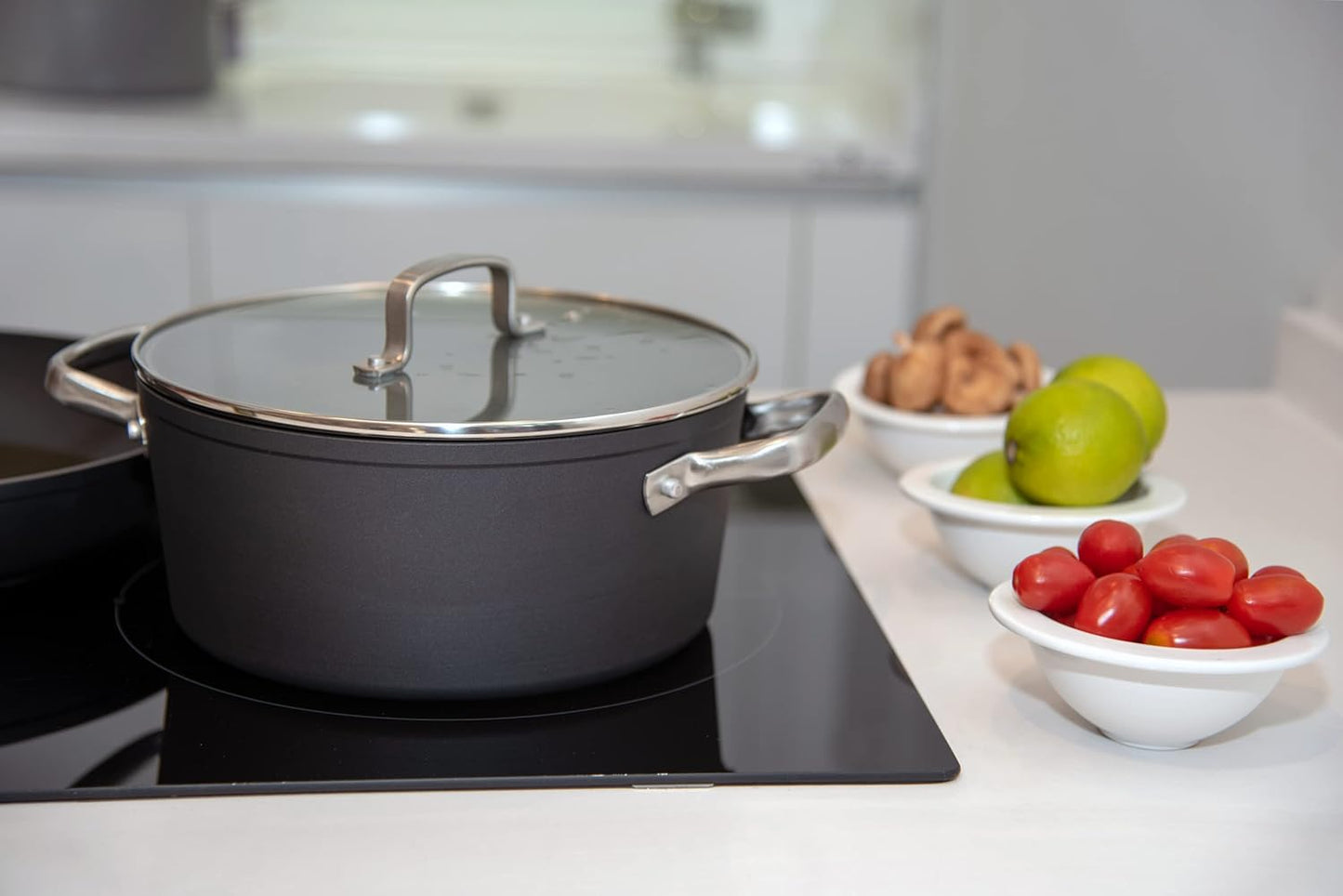 Cacerola Antiadherente Serie Samoa en Aluminio Forjado Color Negro Asas de Acero Inoxidable