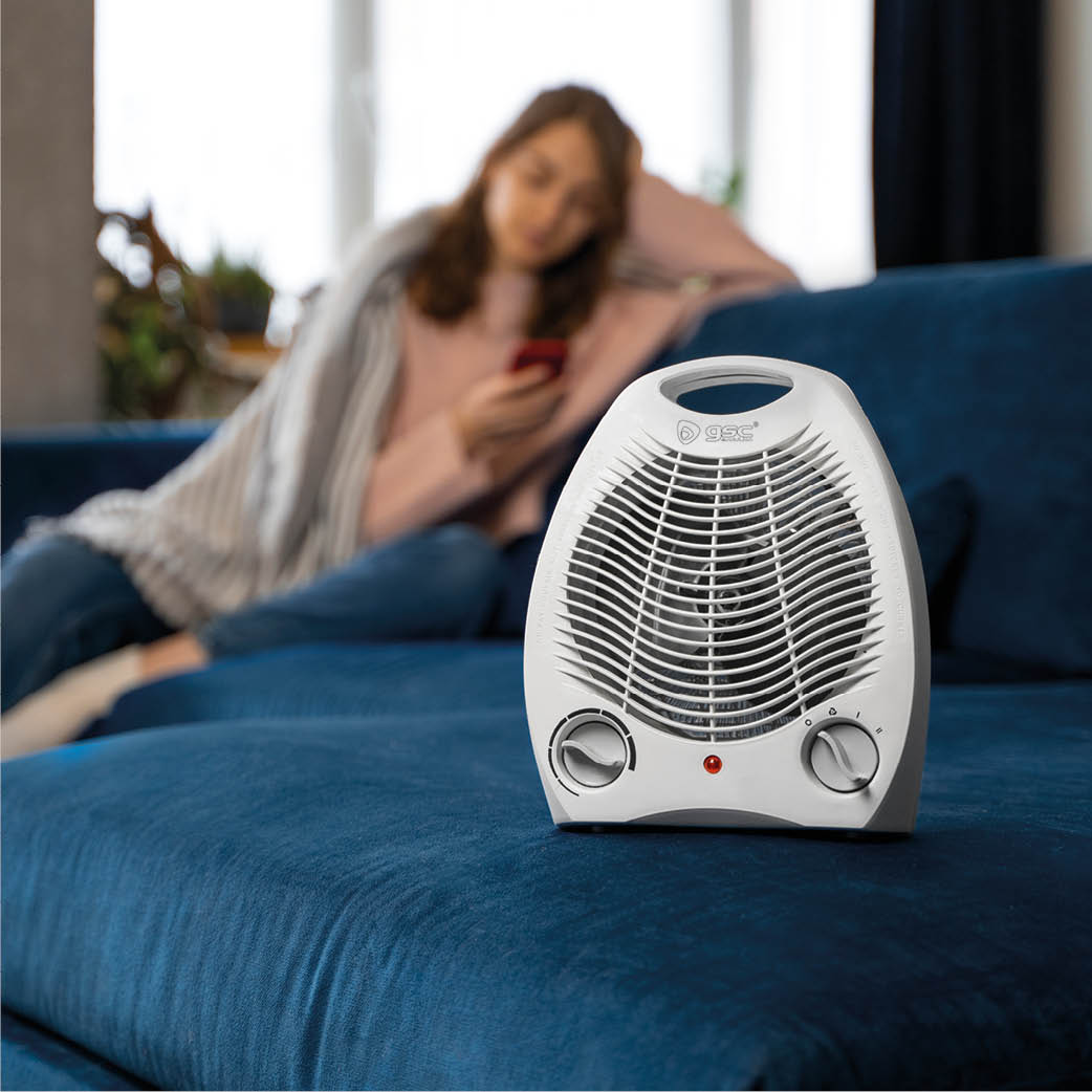 Calefactor Ventilador Vertical 2000W de Potencia